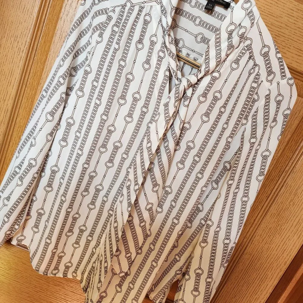 Banana Republic Chain Print Blouse Scarf‎ Tie Women's Size XS Black & White EUC - Picture 5 of 11